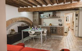 Bargello House